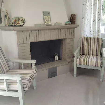 בית כפרי Minfot Local House